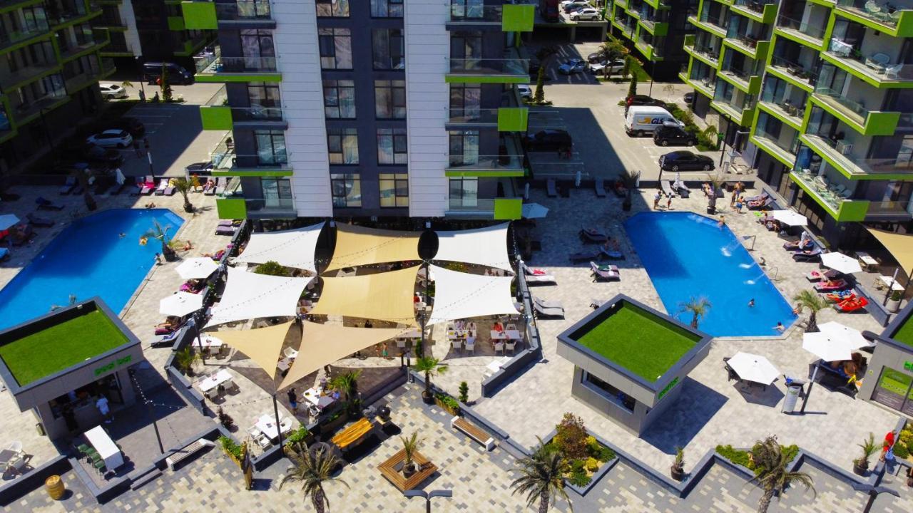 Crazy Sea View 1Br Apartment Spa Pools Resort Mamaia Exteriör bild